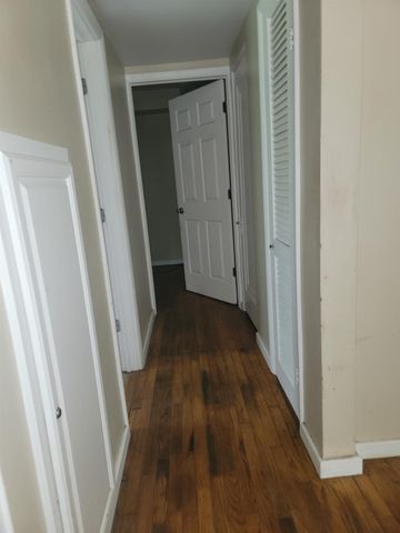 1005 N Wenona Avenue, Bay City, MI 48706