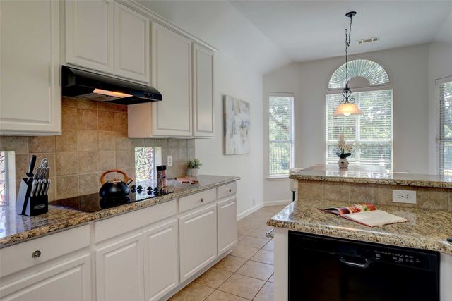 1402 Ballycastle Lane, Corinth, TX 76210