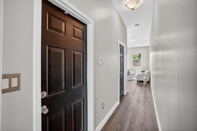 3024 NE 5th Terrace 10, Wilton Manors, FL 33334