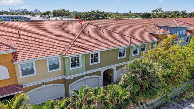 3024 NE 5th Terrace 10, Wilton Manors, FL 33334