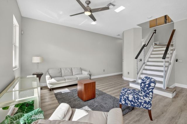 3024 NE 5th Terrace 10, Wilton Manors, FL 33334