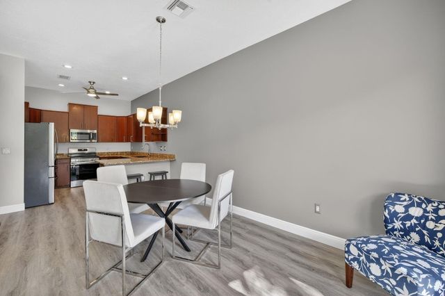 3024 NE 5th Terrace 10, Wilton Manors, FL 33334