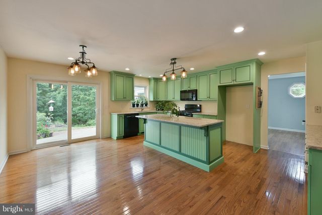 773 HOLLY CIR, Harleysville, PA 19438