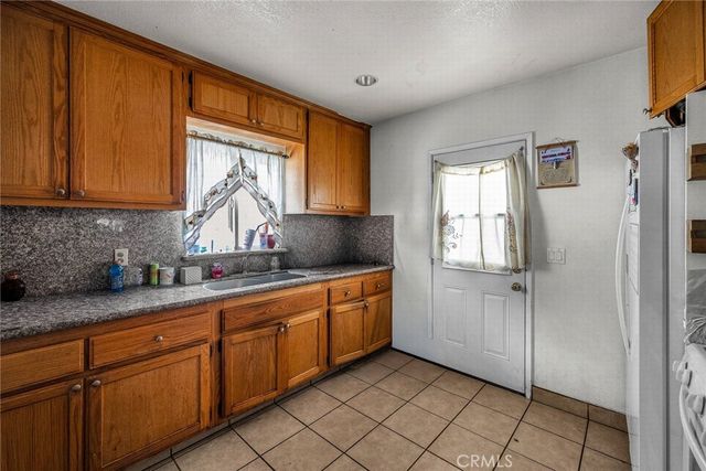 519 Broad Avenue, Wilmington, CA 90744