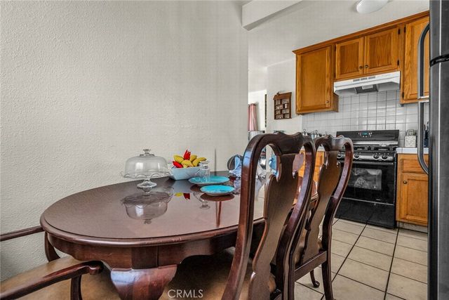 519 Broad Avenue, Wilmington, CA 90744