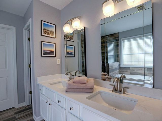 290 Regent Square, Woodstock, GA 30188