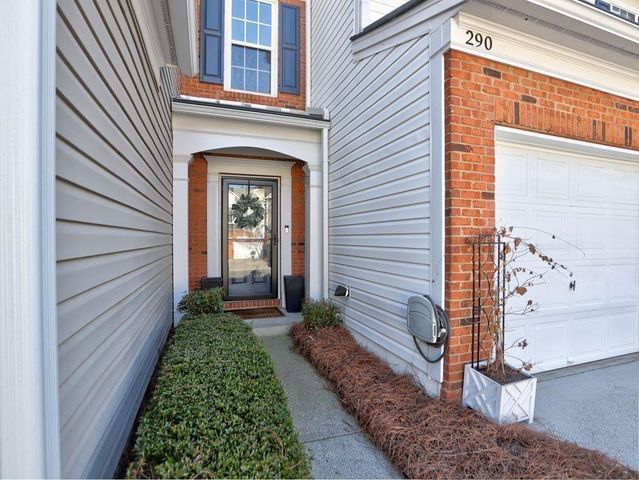 290 Regent Square, Woodstock, GA 30188