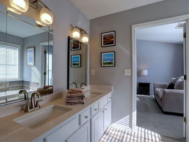 290 Regent Square, Woodstock, GA 30188