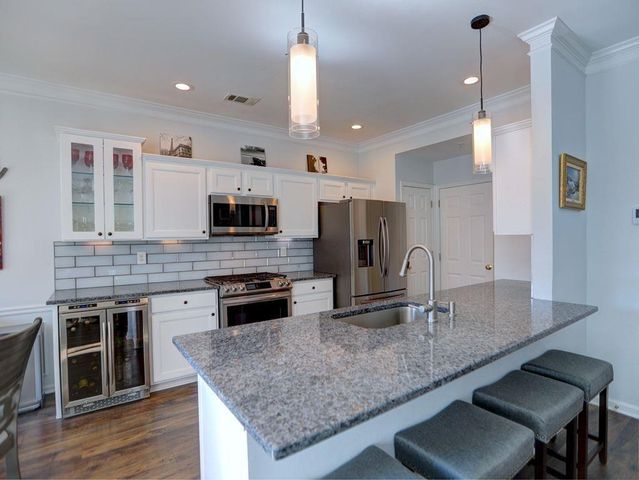 290 Regent Square, Woodstock, GA 30188