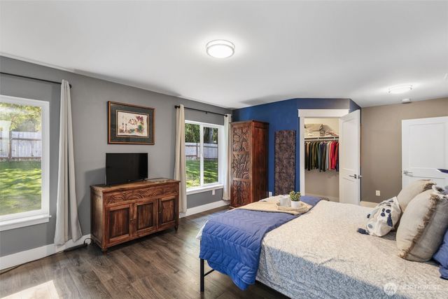 37110 Bay Street NE, Hansville, WA 98340