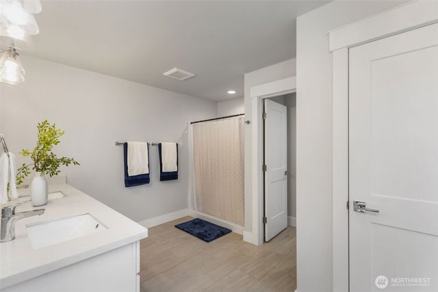 37110 Bay Street NE, Hansville, WA 98340