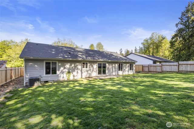 37110 Bay Street NE, Hansville, WA 98340