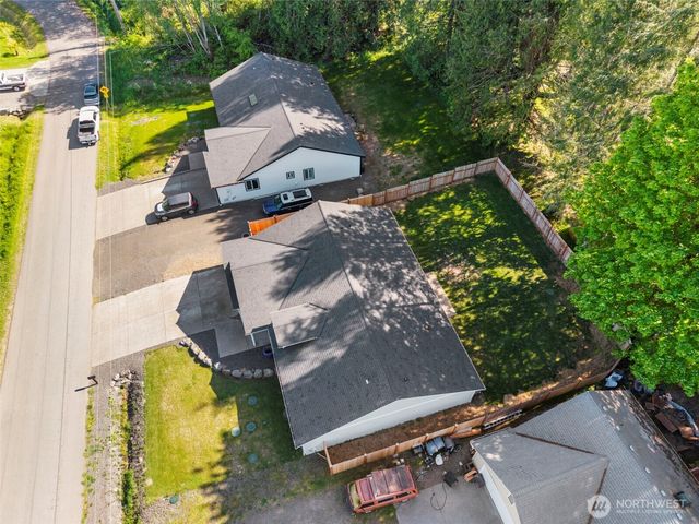 37110 Bay Street NE, Hansville, WA 98340