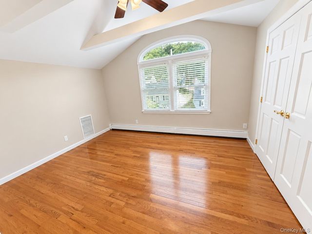 37 Harding Avenue, Valhalla, NY 10595