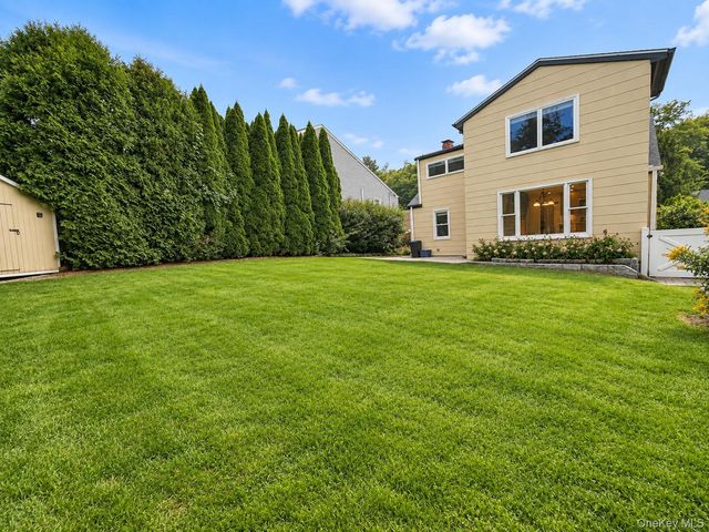 37 Harding Avenue, Valhalla, NY 10595