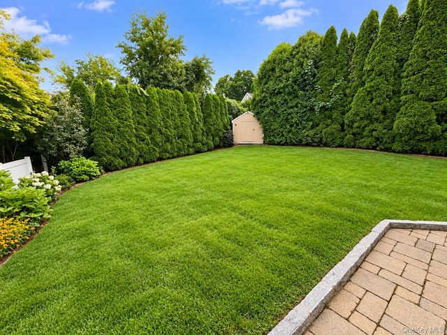 37 Harding Avenue, Valhalla, NY 10595