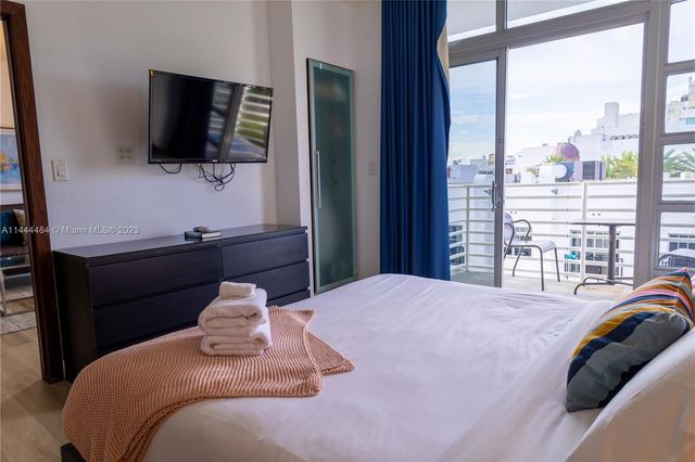 1052 Ocean Dr C503, Miami Beach, FL 33139