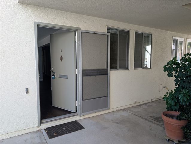 35 CALLE ARAGON A, Laguna Woods, CA 92637