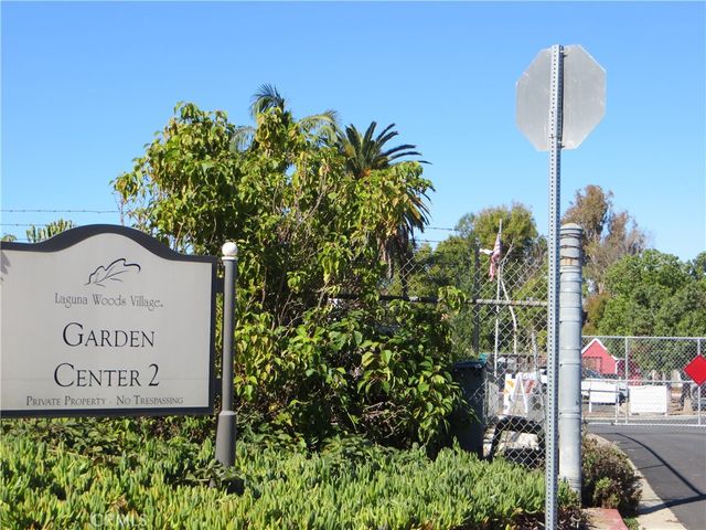 35 CALLE ARAGON A, Laguna Woods, CA 92637