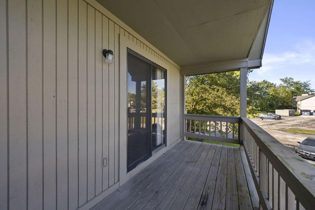 5307 Stonemeadow Avenue, F, Columbus, OH 43220