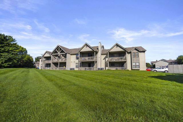 5307 Stonemeadow Avenue, F, Columbus, OH 43220