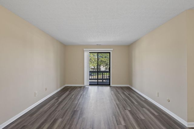 5307 Stonemeadow Avenue, F, Columbus, OH 43220