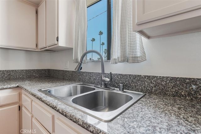 1129 Linden Avenue 5, Glendale, CA 91201