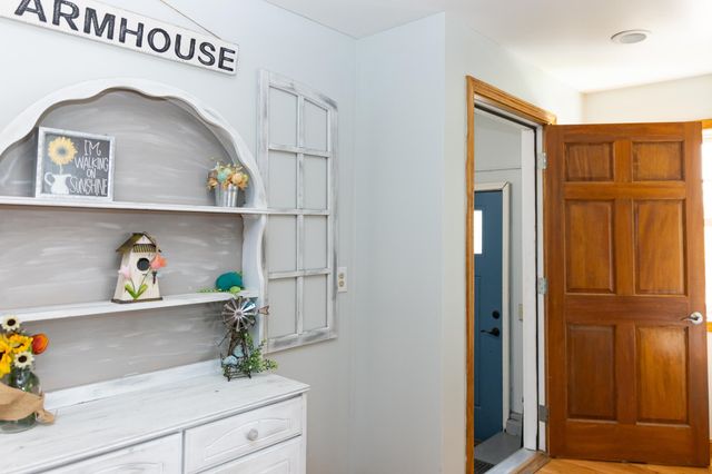 2497 Mountain View Road, Williston, VT 05495