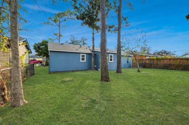 6511 Mohawk Street, Houston, TX 77016