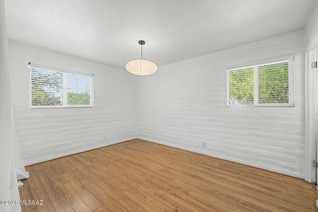 1910 W Calle Pacifica, Tucson, AZ 85745