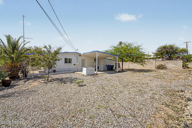 1910 W Calle Pacifica, Tucson, AZ 85745