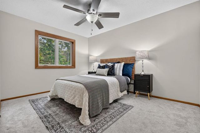 2635 Hydram Avenue N, Oakdale, MN 55128
