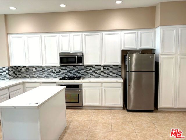 40808 Eastwood Lane, Palm Desert, CA 92211