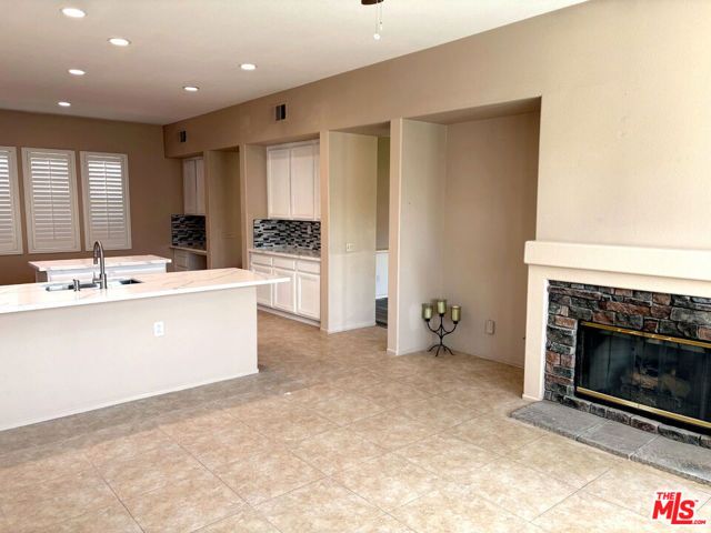 40808 Eastwood Lane, Palm Desert, CA 92211