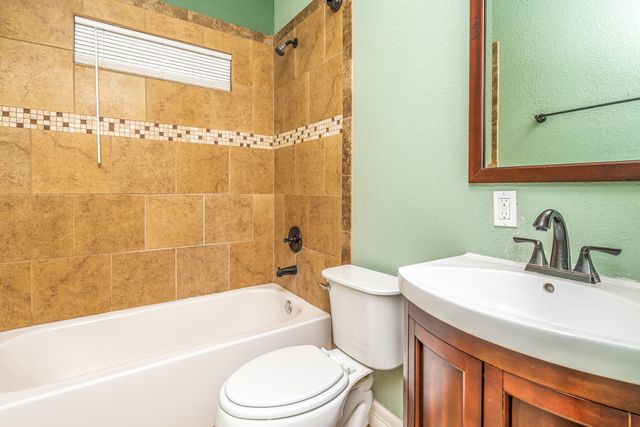 1313 Deer Trail, Denton, TX 76205