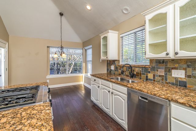 1313 Deer Trail, Denton, TX 76205