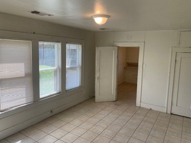 708 Prater Street, Brownwood, TX 76801