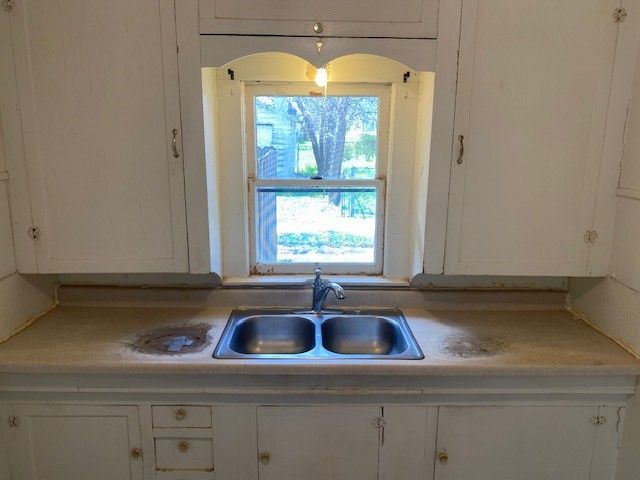 708 Prater Street, Brownwood, TX 76801