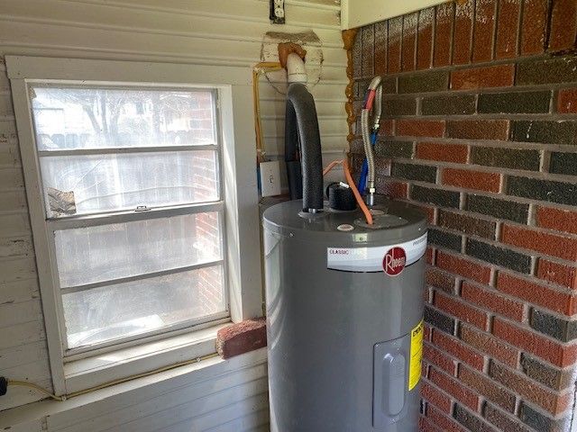 708 Prater Street, Brownwood, TX 76801