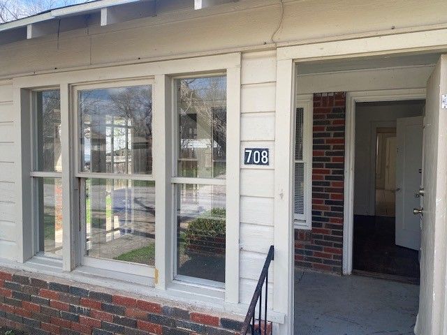 708 Prater Street, Brownwood, TX 76801