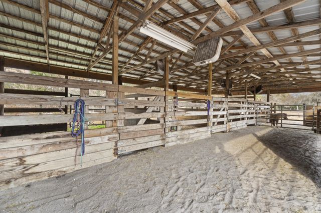 23801 SW Martin Highway, Okeechobee, FL 34974