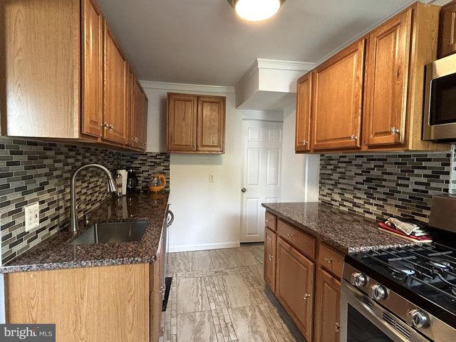 3213 E COURT AVE, Claymont, DE 19703