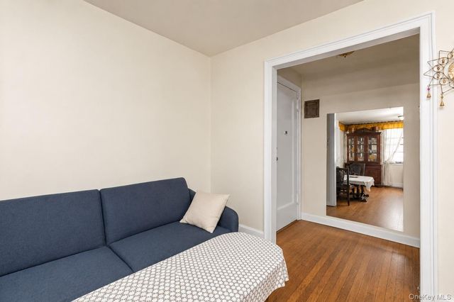 42-02 Layton Street 202, Elmhurst, NY 11373