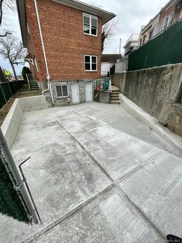 33-08 Francis Lewis Boulevard, Flushing, NY 11358