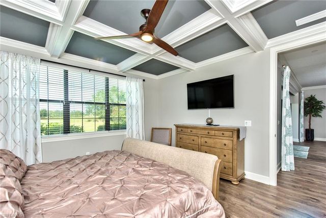 8764 Bellano CT 3-102, Naples, FL 34119