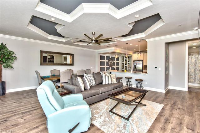 8764 Bellano CT 3-102, Naples, FL 34119