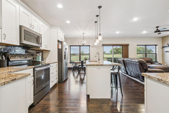 1919 Richard Road, Cedar Falls, IA 50613