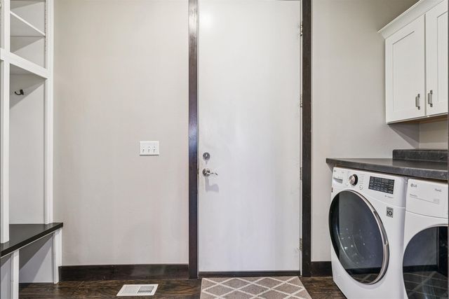 1919 Richard Road, Cedar Falls, IA 50613