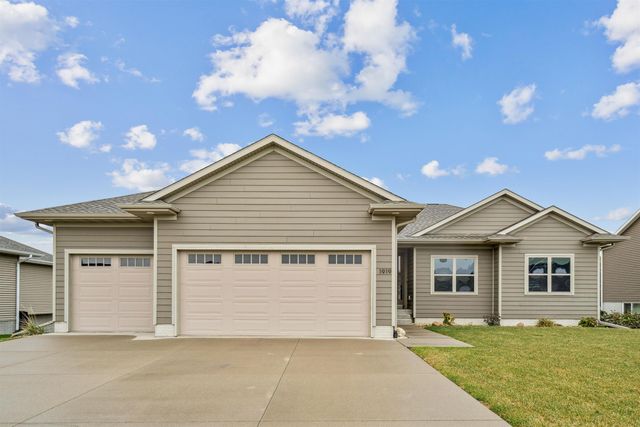 1919 Richard Road, Cedar Falls, IA 50613