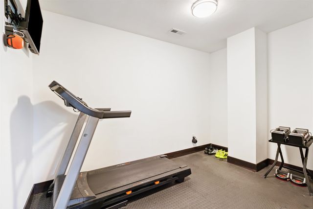 1919 Richard Road, Cedar Falls, IA 50613